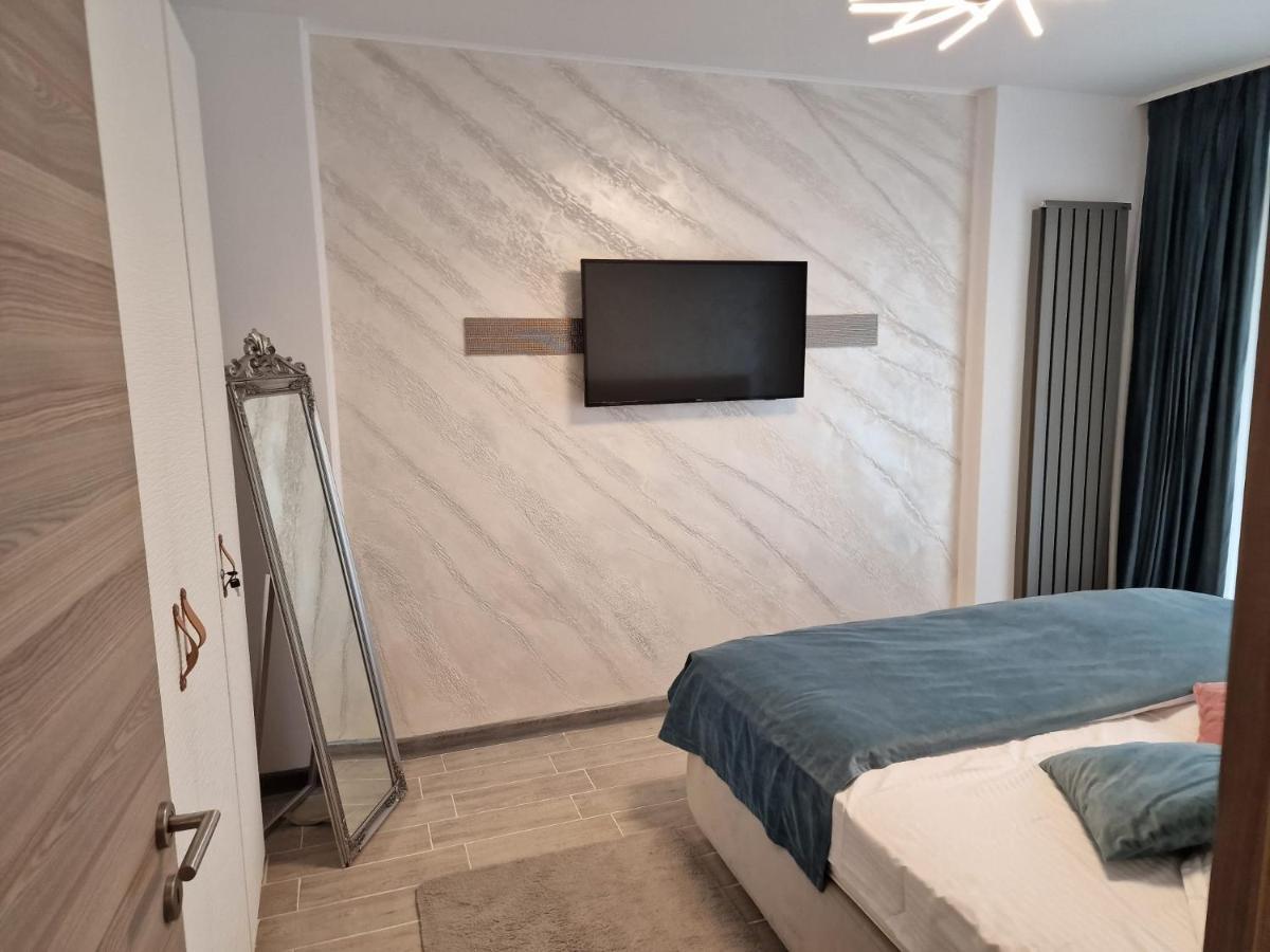 Livia Apartment Năvodari Eksteriør bilde